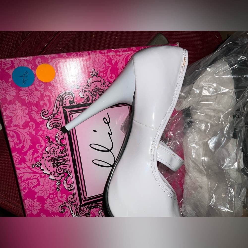 Elegant LADY JANE SZ 10  White Women's Heels great custom accessory new - Picture 2 of 13